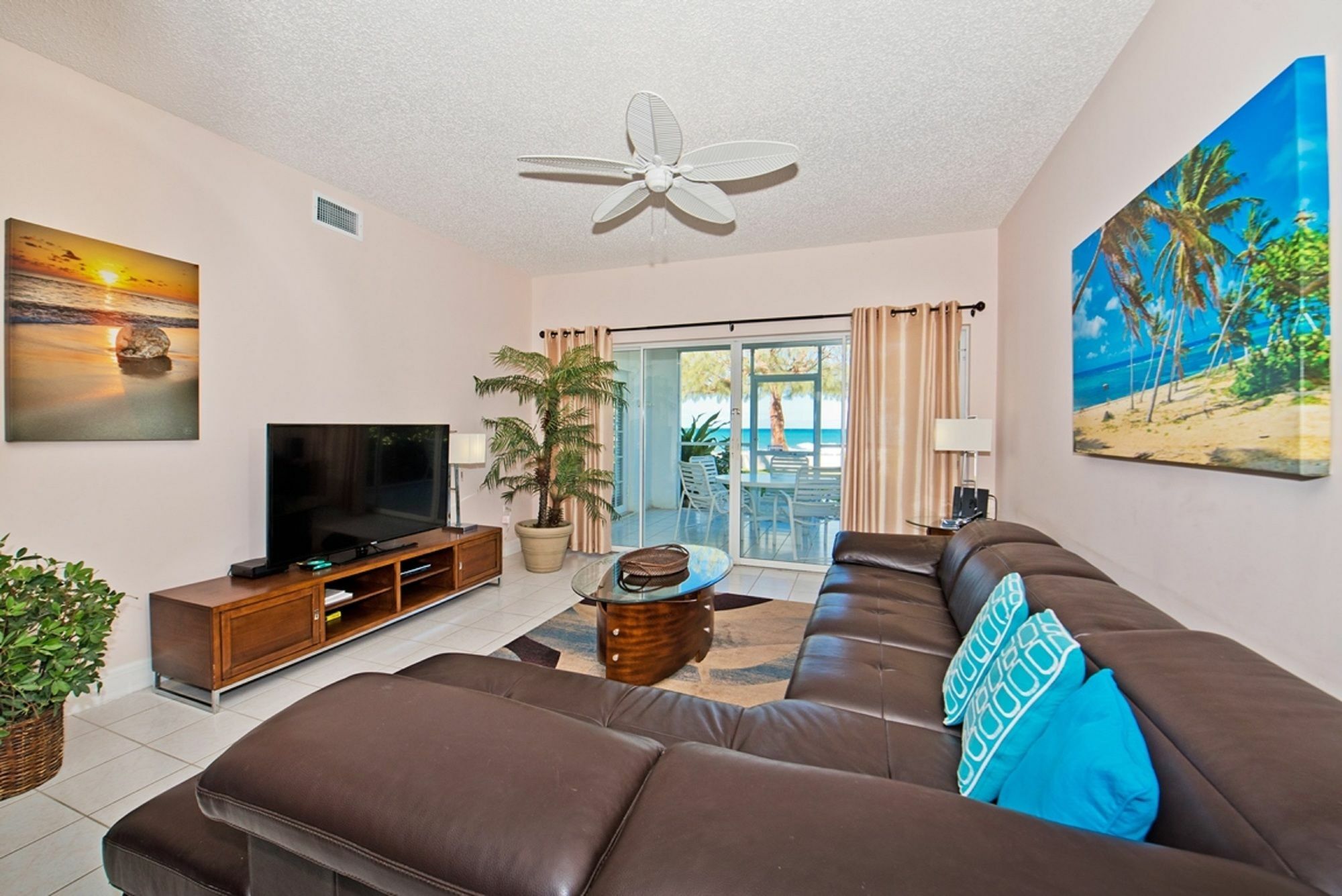 ג'ורג' טאון Grandview Condominiums מראה חיצוני תמונה